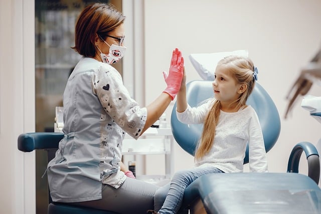 Jakie są różne sposoby na zapobieganie próchnicy zębów i jak dbać o zdrowie zębów dzieci?